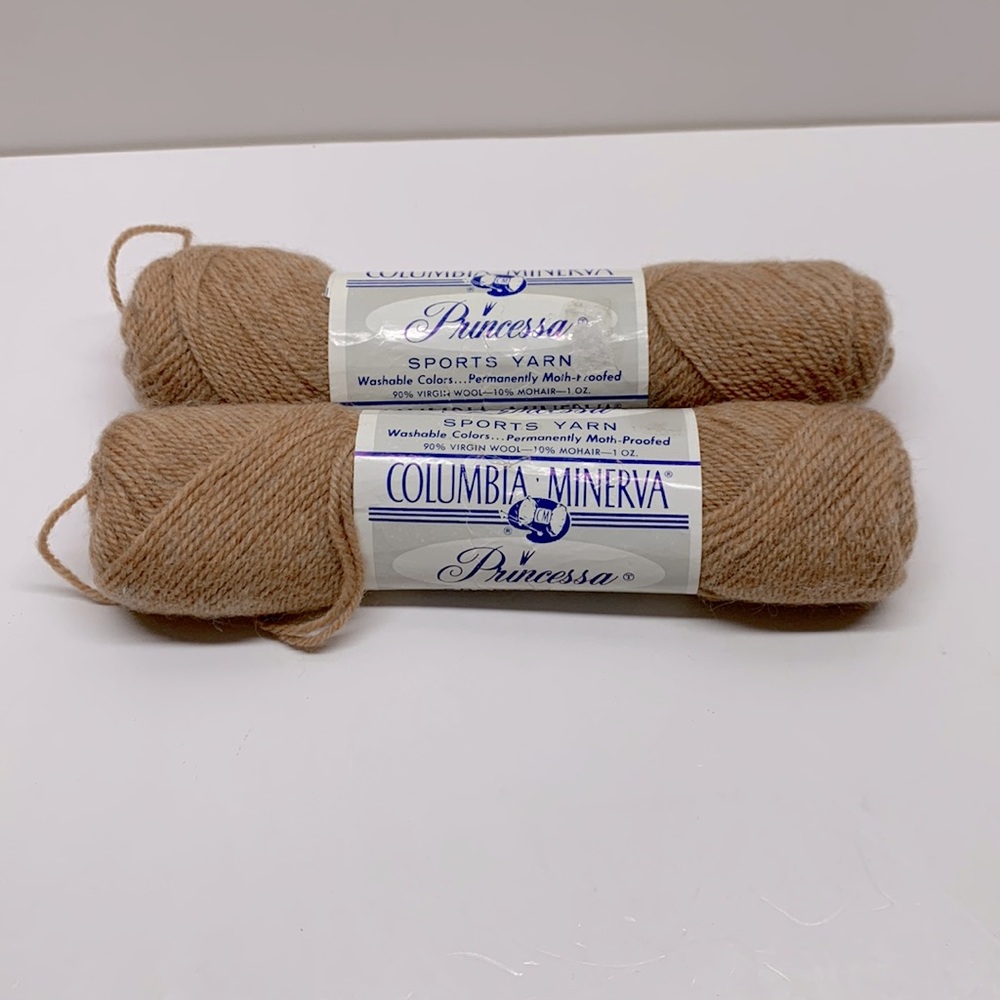 Columbia Minerva Princessa Sports yarn 2 skeins wool mohair 2225 misty beige